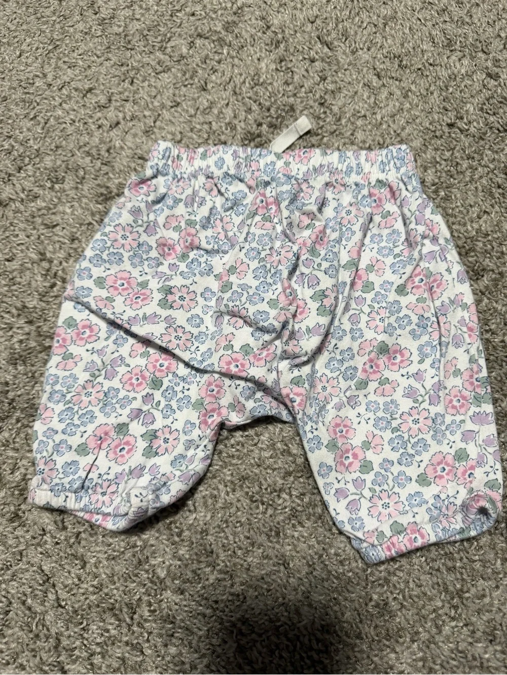 GAP soft floral